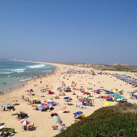 Estrela Do Mar - 100M Da Praia Peniche Exterior photo
